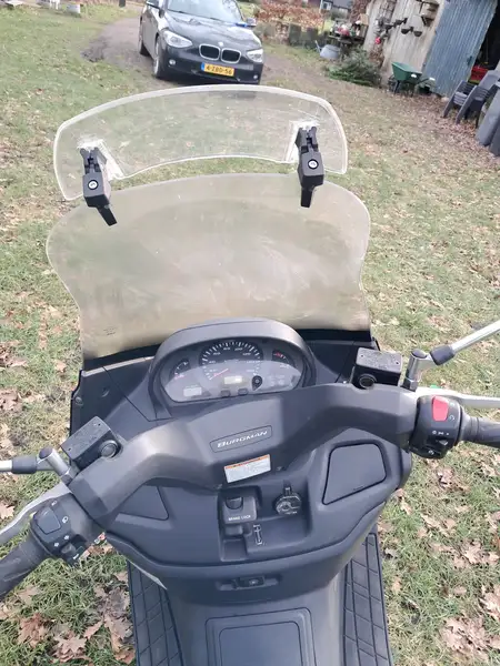 Suzuki BURGMAN 400 - foto 4