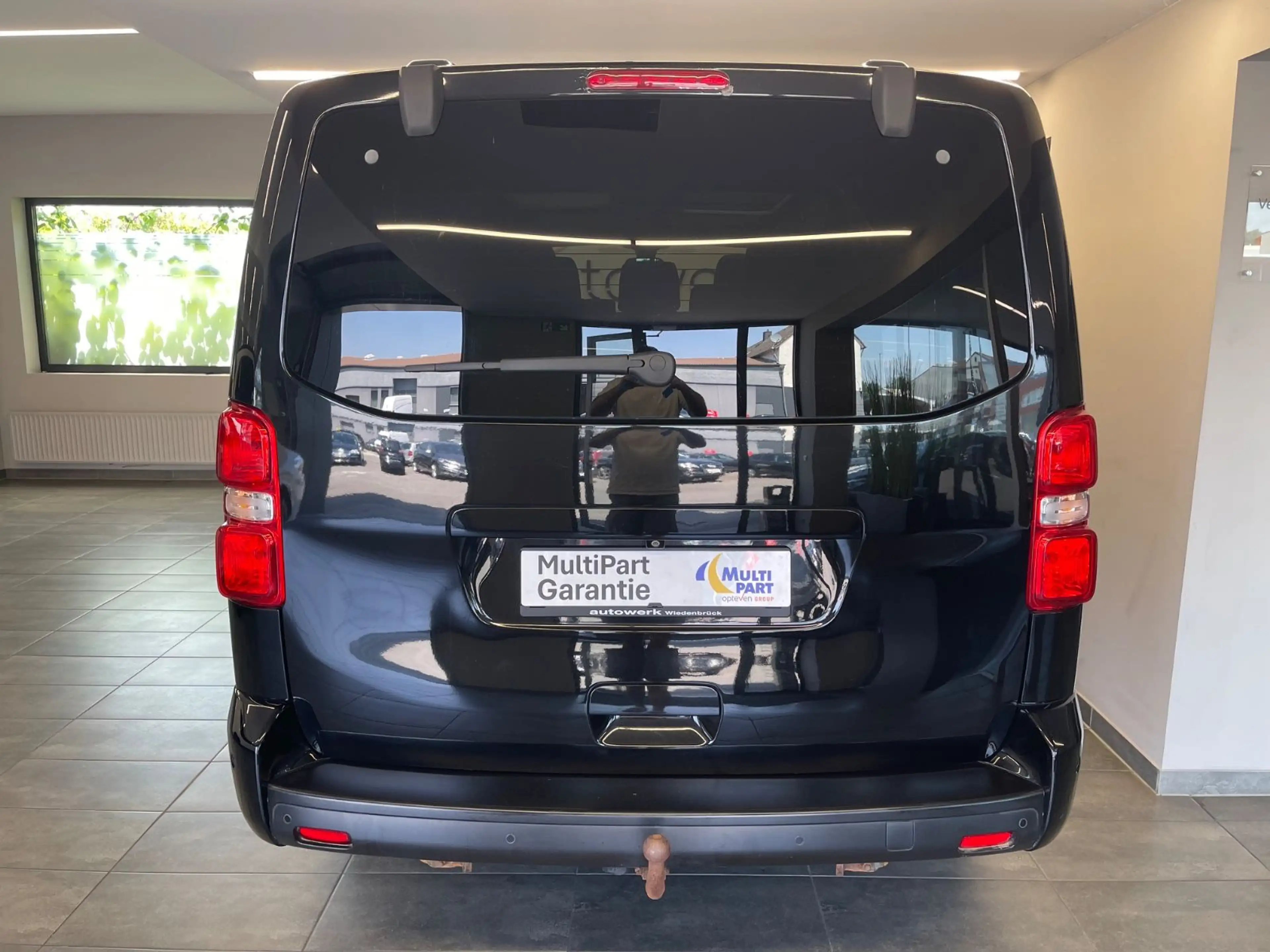 Opel Zafira Life 2.0 D Tourer L*AUT./7Sitz/AHK/Navi* — photo 6