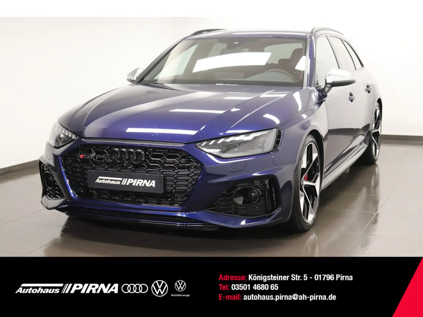 Audi RS4 Blau - 1