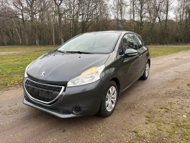 Peugeot 208 1.2 VTi Active