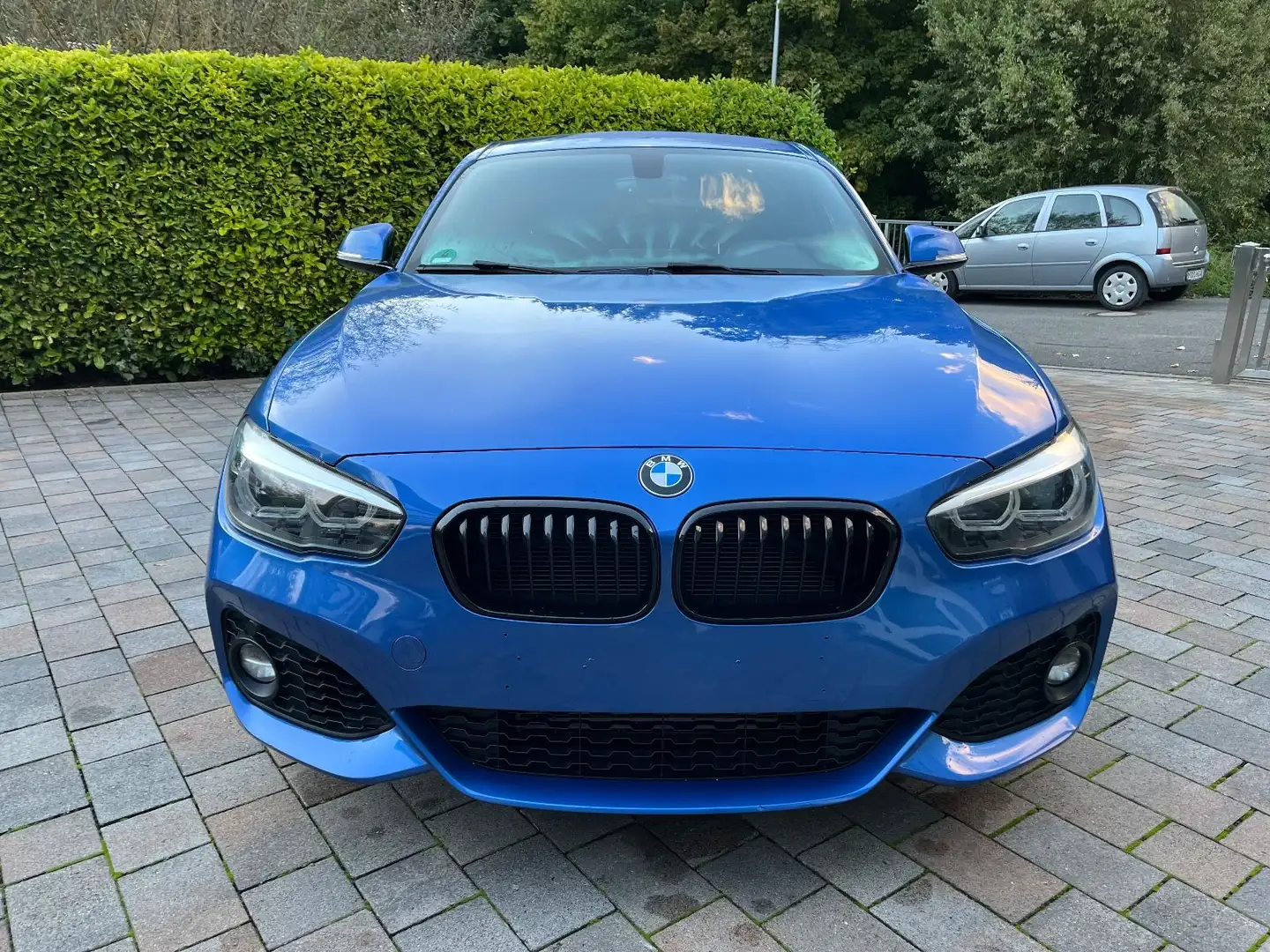 BMW 118 ia M Sport Leder Navi LED 18 Ufrei 1.Hd Bleu - 2