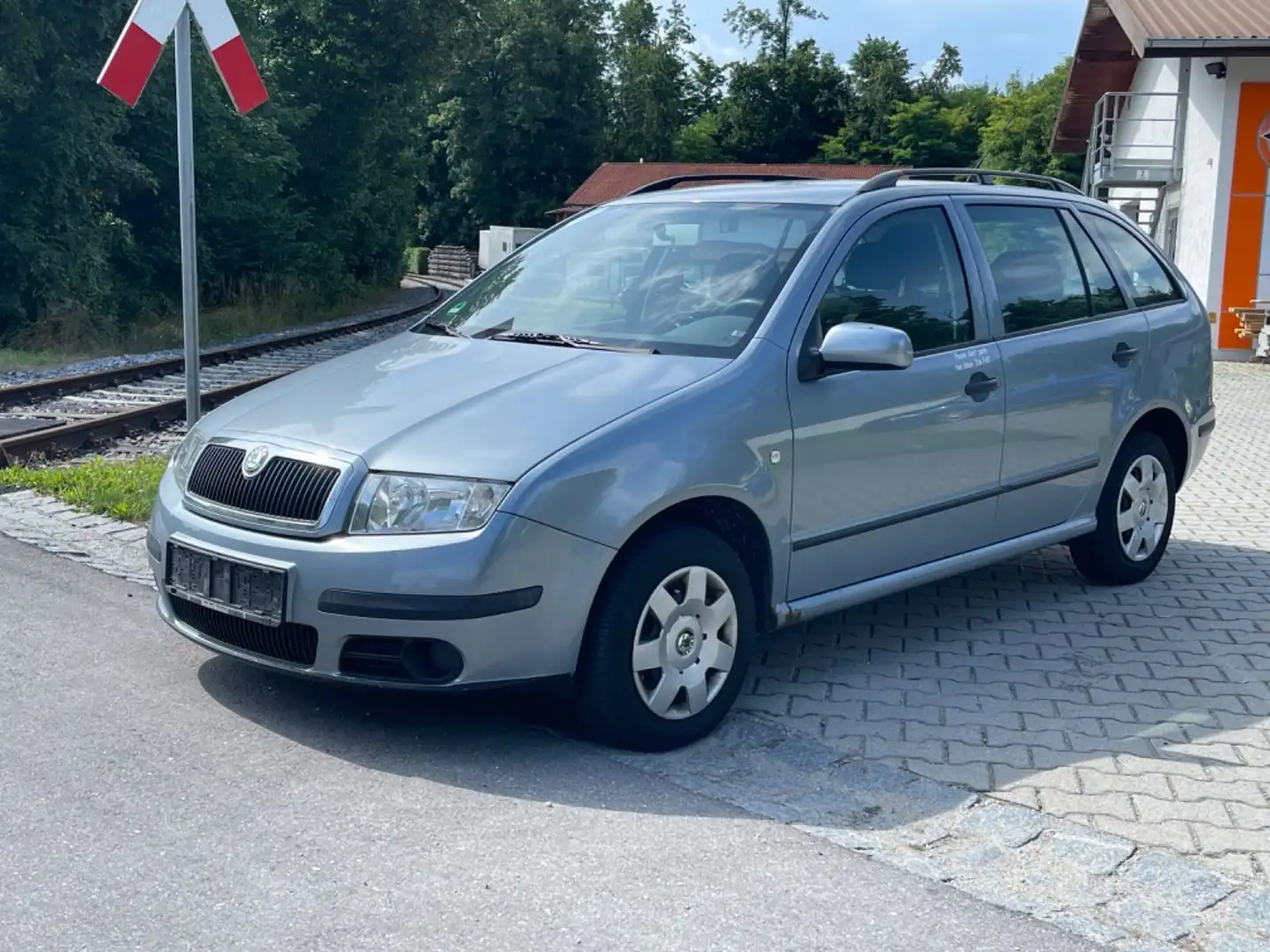 Skoda Fabia Combi 1.4 Kombi Blauw - 1