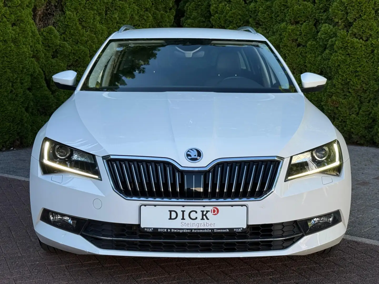 Skoda Superb 2.0 TDI DSG Premium Edit XEN+NAV+AHK+SHZ+ Bianco - 2
