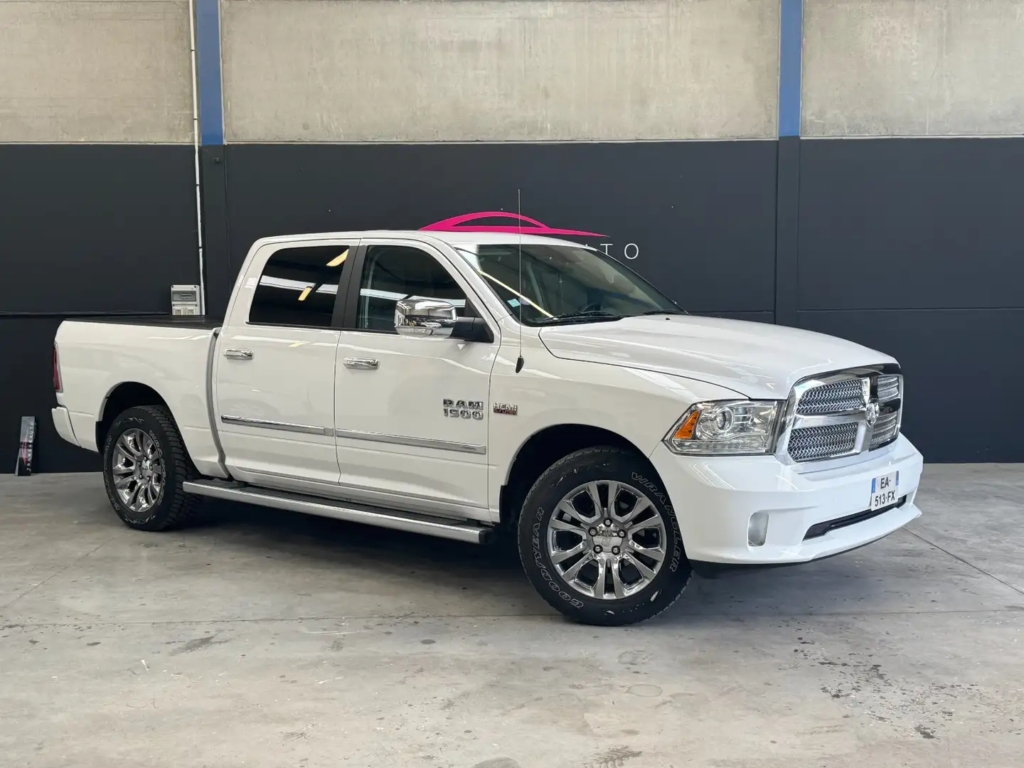 Dodge RAM Blanc - 1