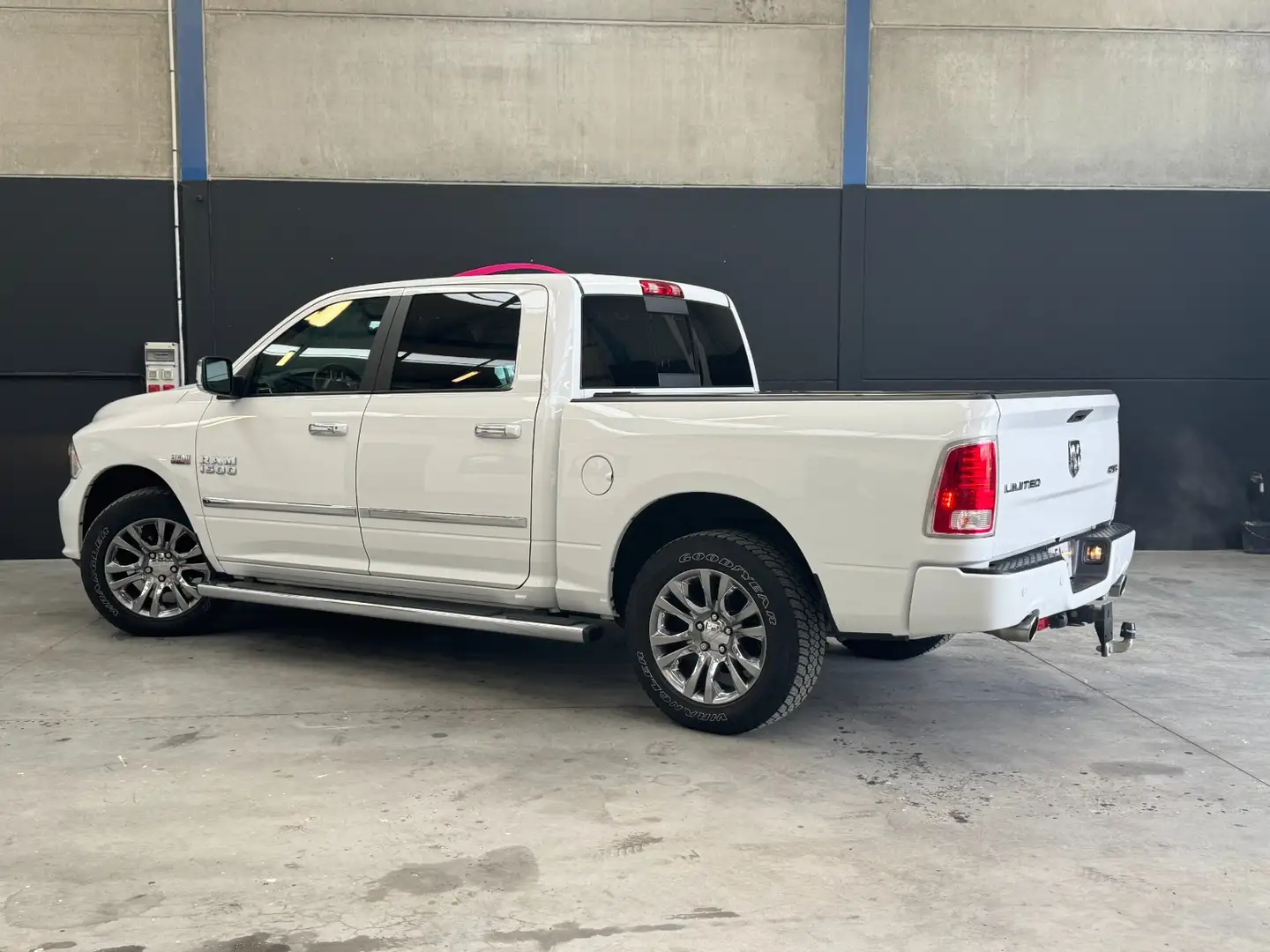 Dodge RAM Blanc - 2