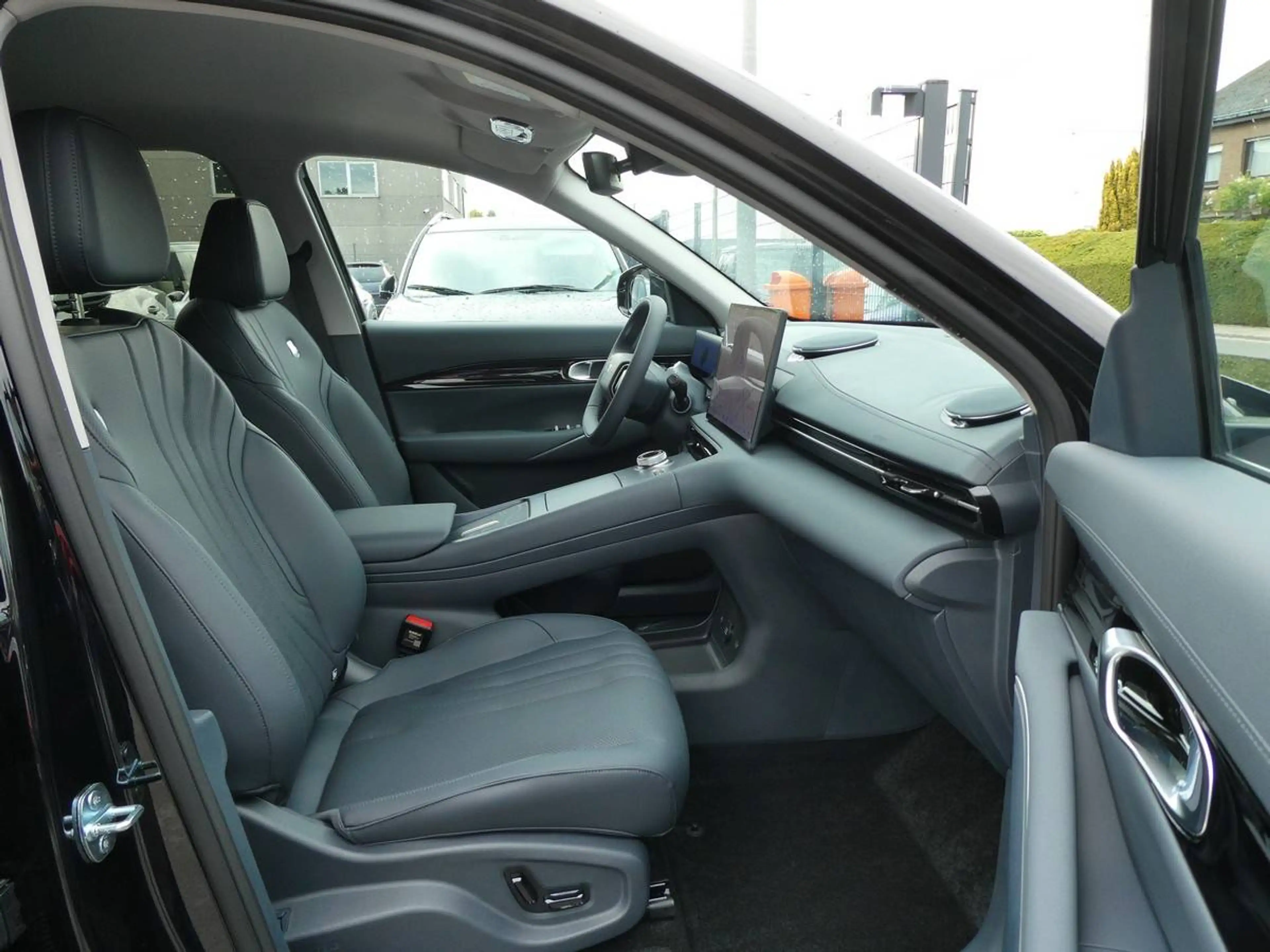 Geely E5 218pk Automaat Pro ACC BLIS Leder 360 Cam (66614) — photo 9