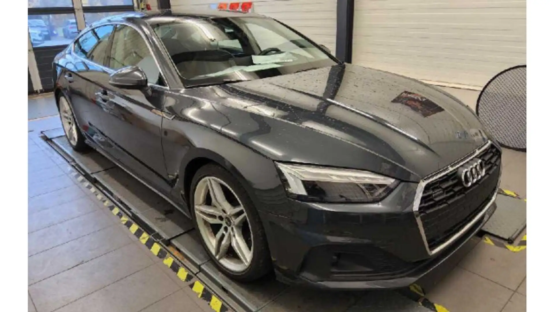 Audi A5 45 TFSI quattro Navi, Side Assist, Grau - 2