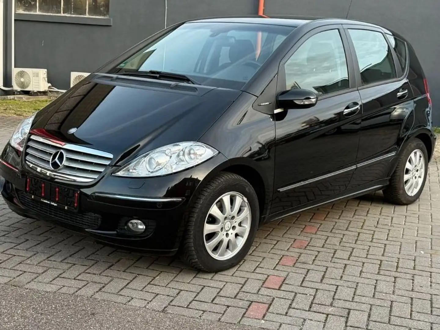 Mercedes-Benz A 160 CDI ELEGANCE Schwarz - 1