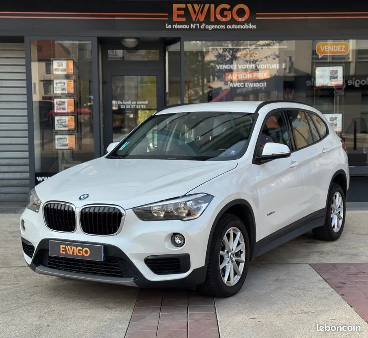 BMW X1 18d 150ch lounge x drive Blanc - 1