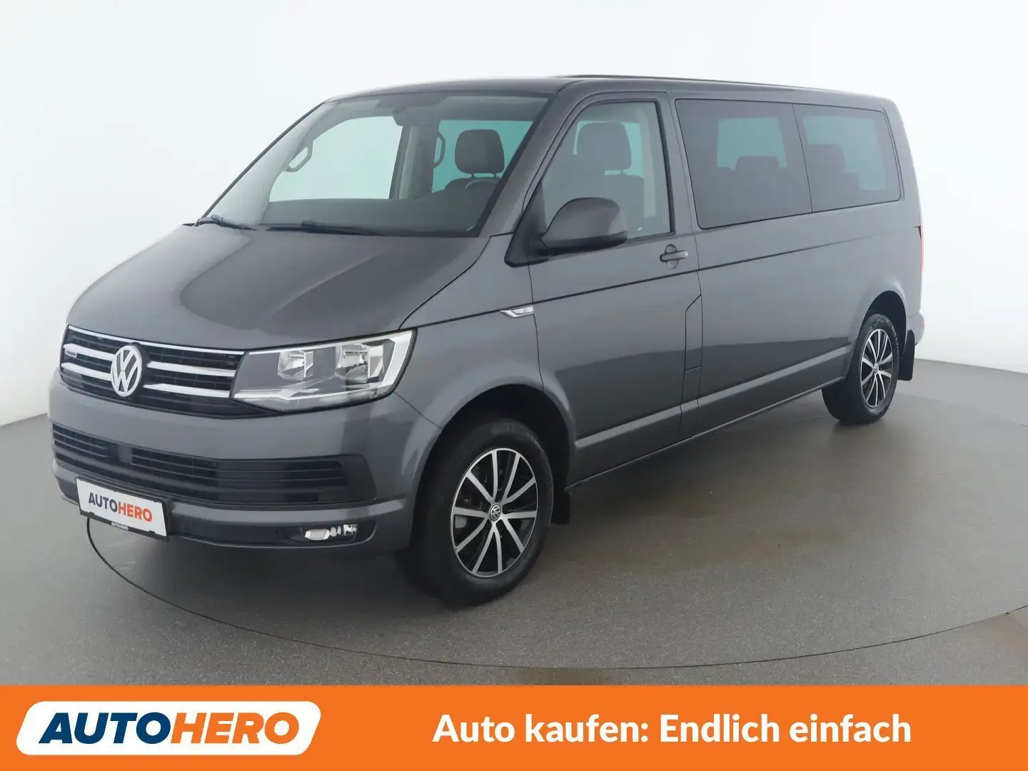 Volkswagen T6 Multivan 2.0 TSI Comfortline lang 4Motion Grau - 1