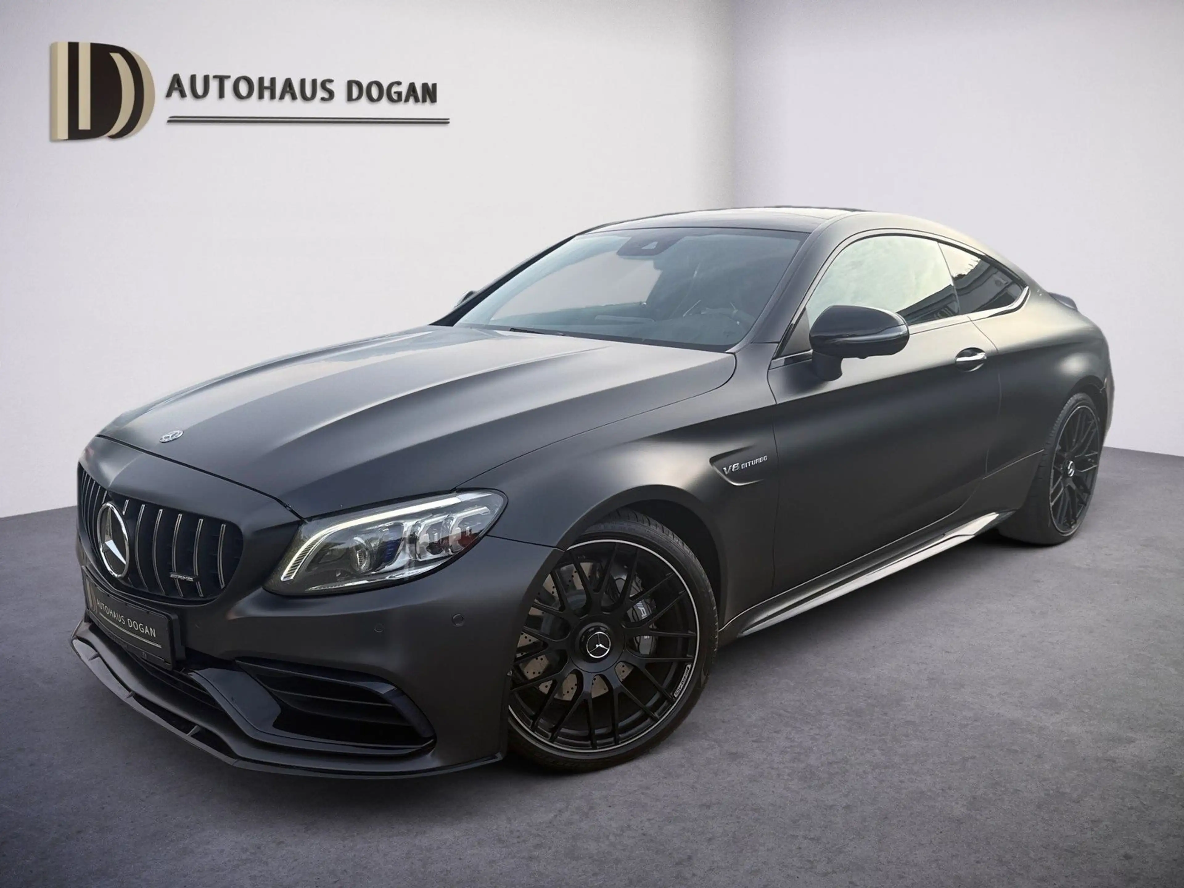 Mercedes-Benz C 63 AMG Coupe*1 Besitz*Magno*Perf Sitze*SAGA*Pa
