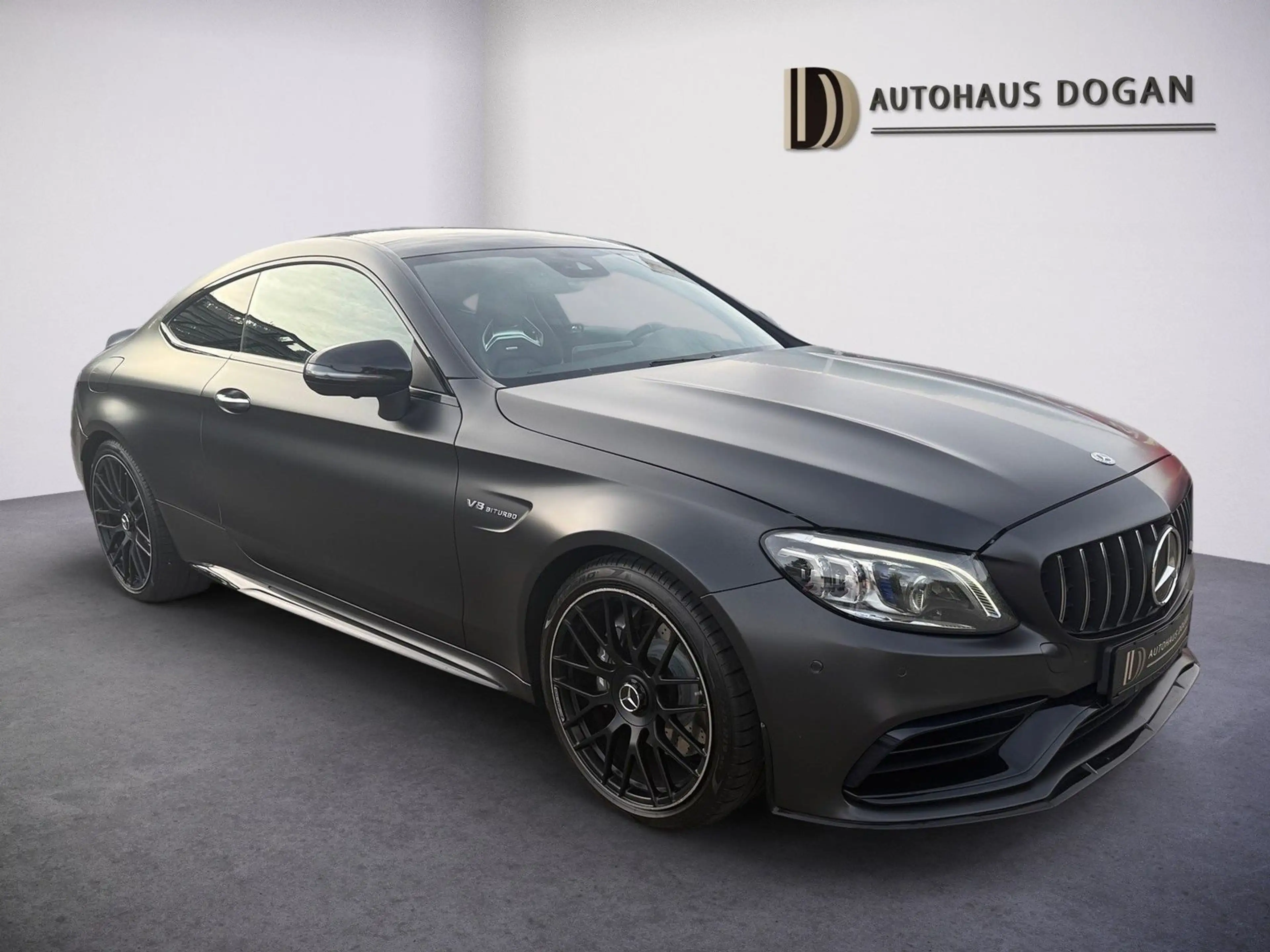 Mercedes-Benz C 63 AMG Coupe*1 Besitz*Magno*Perf Sitze*SAGA*Pa — photo 2
