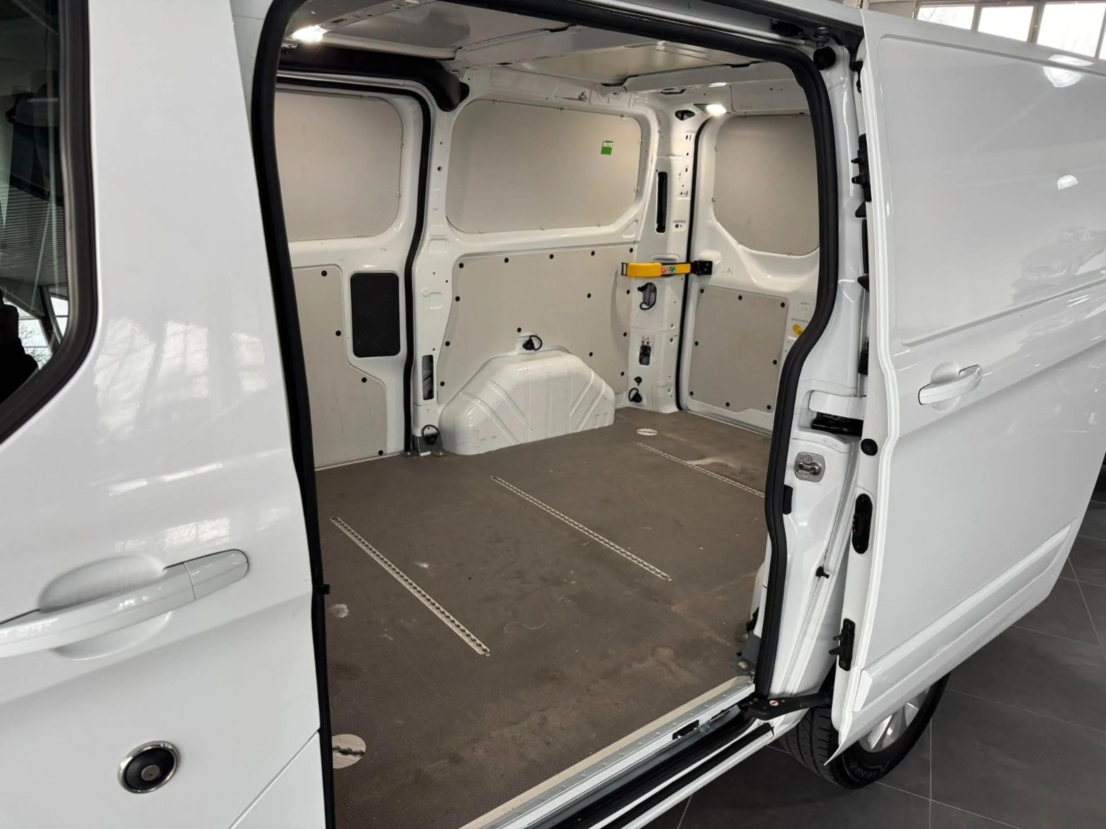 Ford Transit Custom Kasten 300 L1 Trend*Automatik*AHK — photo 10