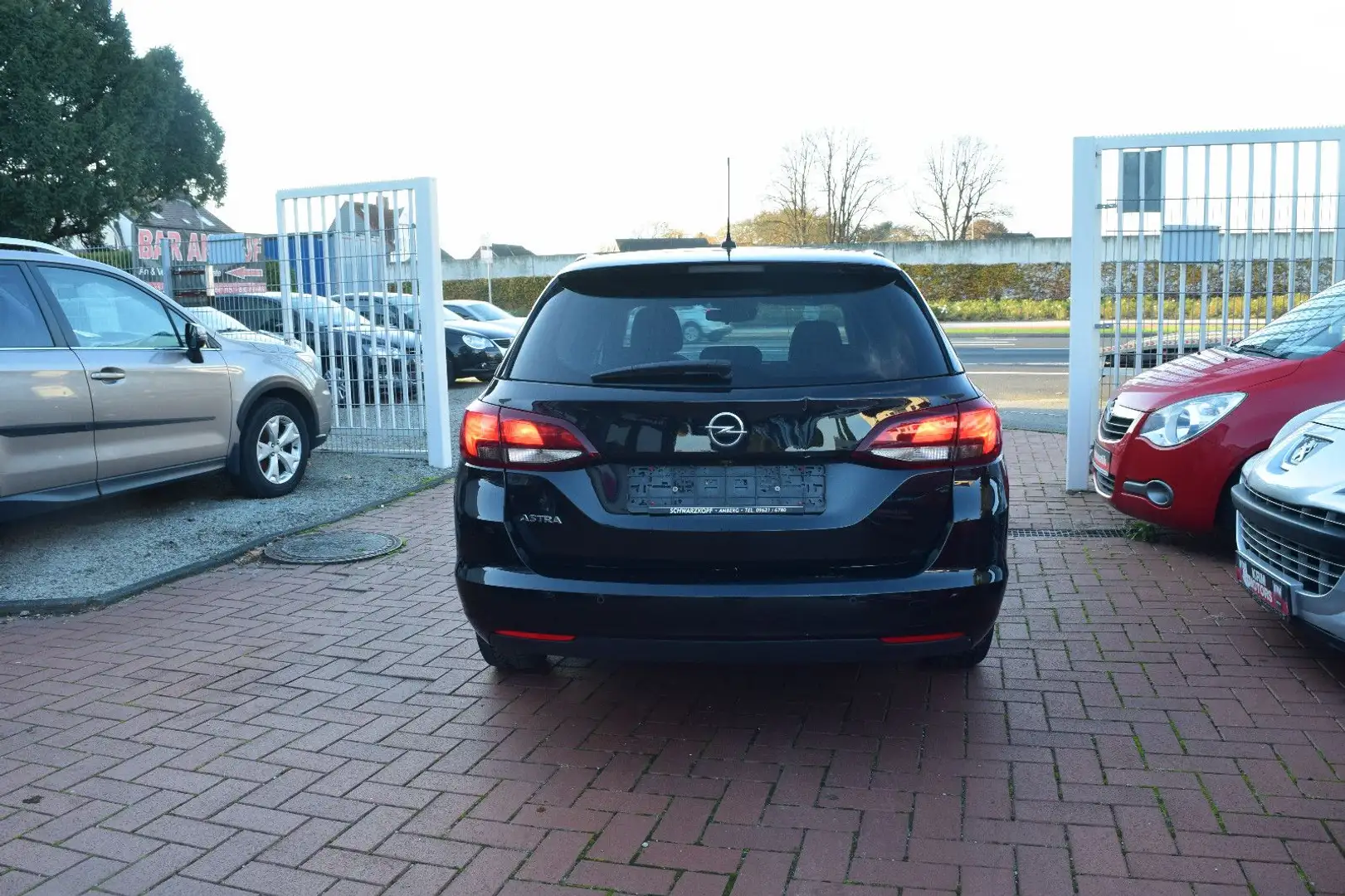 Opel Astra K TÜV/AU NEU, KLIMAAUTOMATIK, LED, KAMERA Schwarz - 2