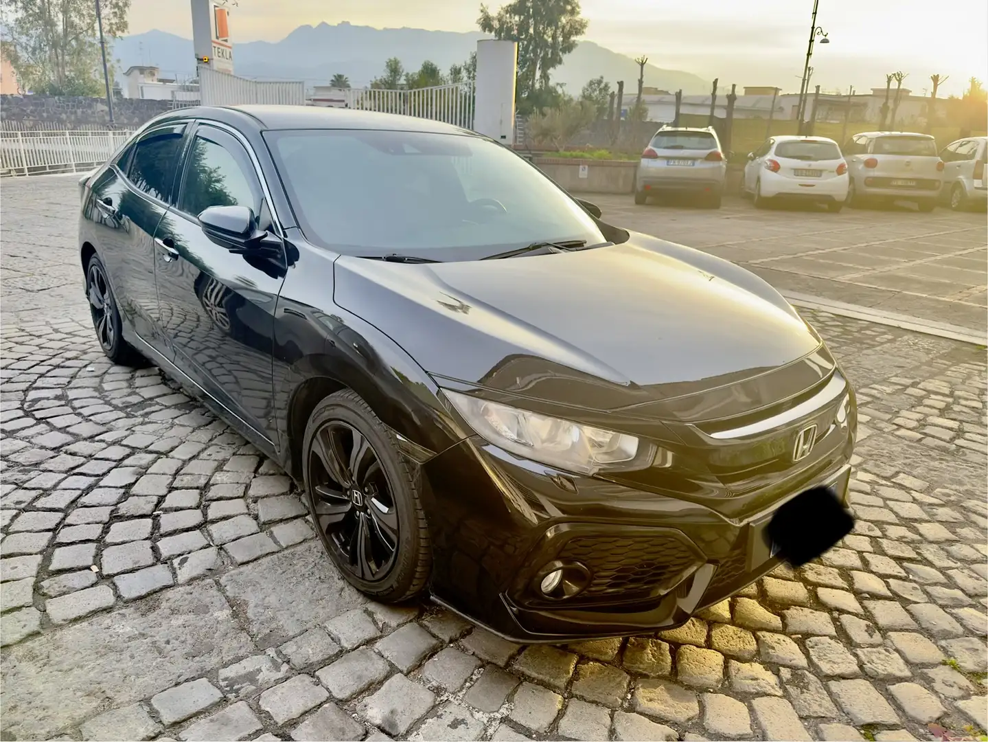 Honda Civic 5p 1.0 Elegance Navi - 1