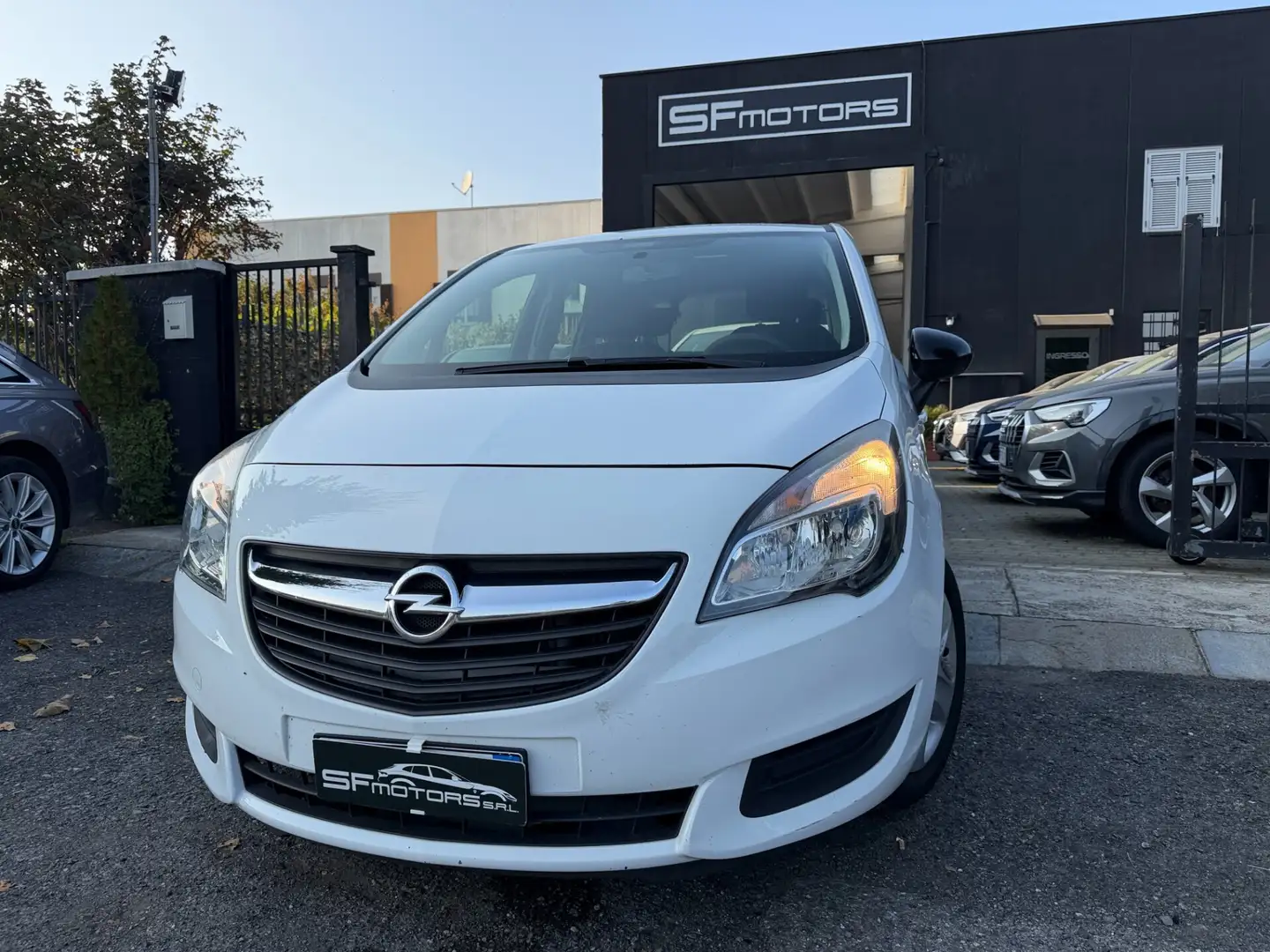 Opel Meriva Meriva 1.4 Turbo 120CV GPL Tech Innovation Blanc - 1