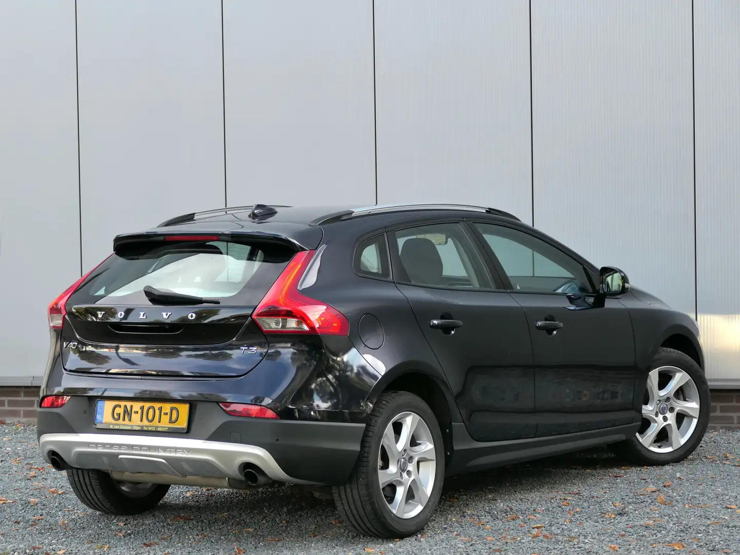 Volvo V40 Cross Country 2.0 T3 Momentum Xenon / Navi / Stoelverwarming Bleu - 2