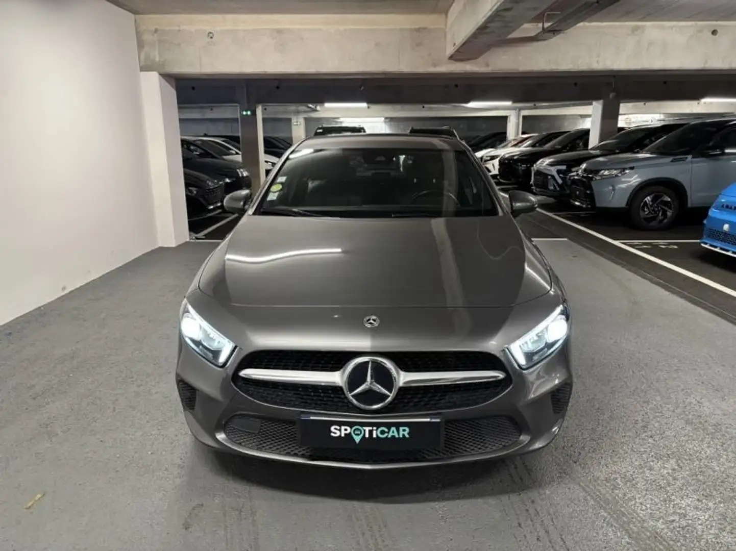 Mercedes-Benz A 180 180 d 116ch Style Line 7G-DCT - 2