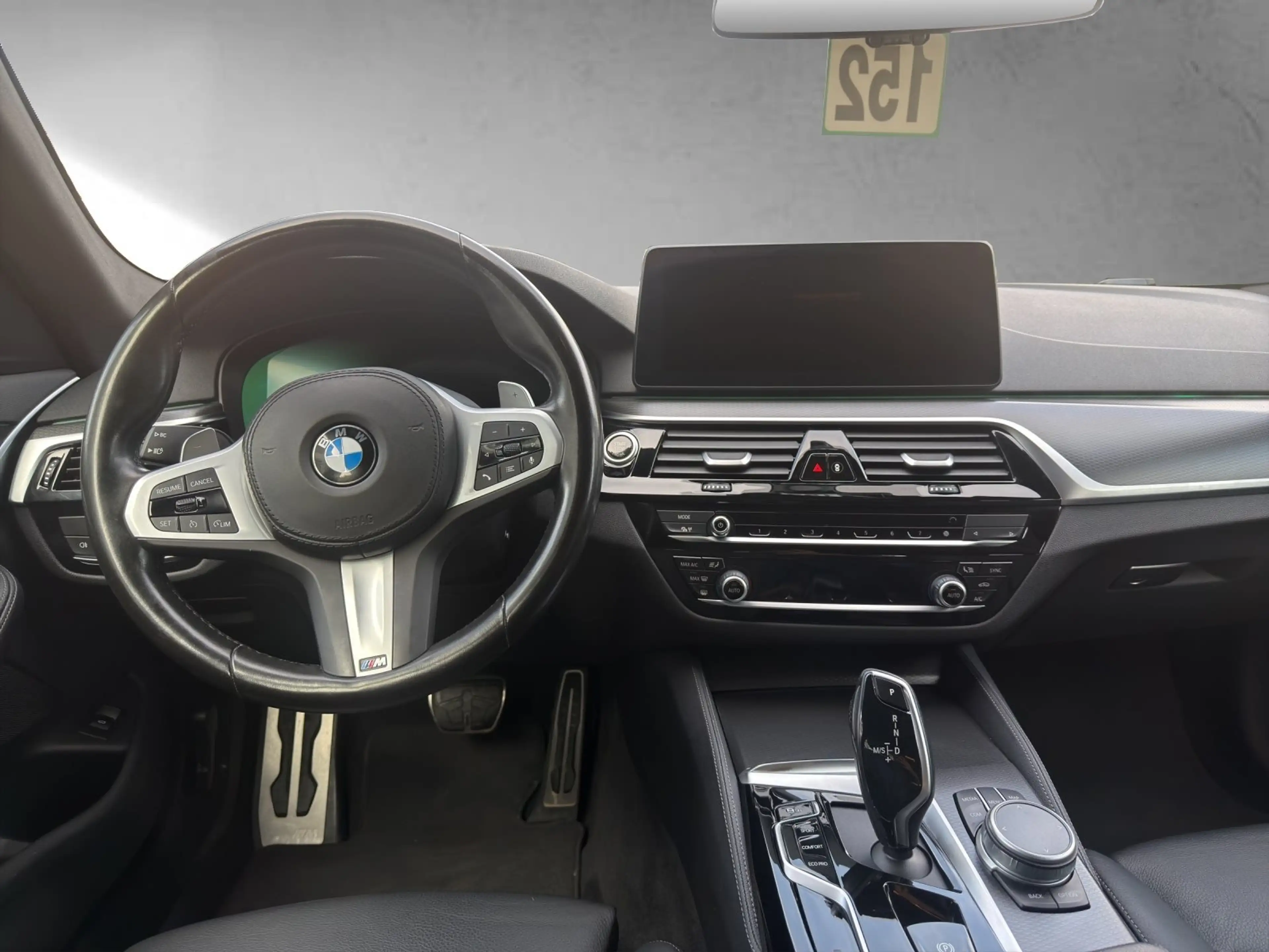 BMW 530 d M Sport Leder AHK RFK 4 SHZ — photo 15