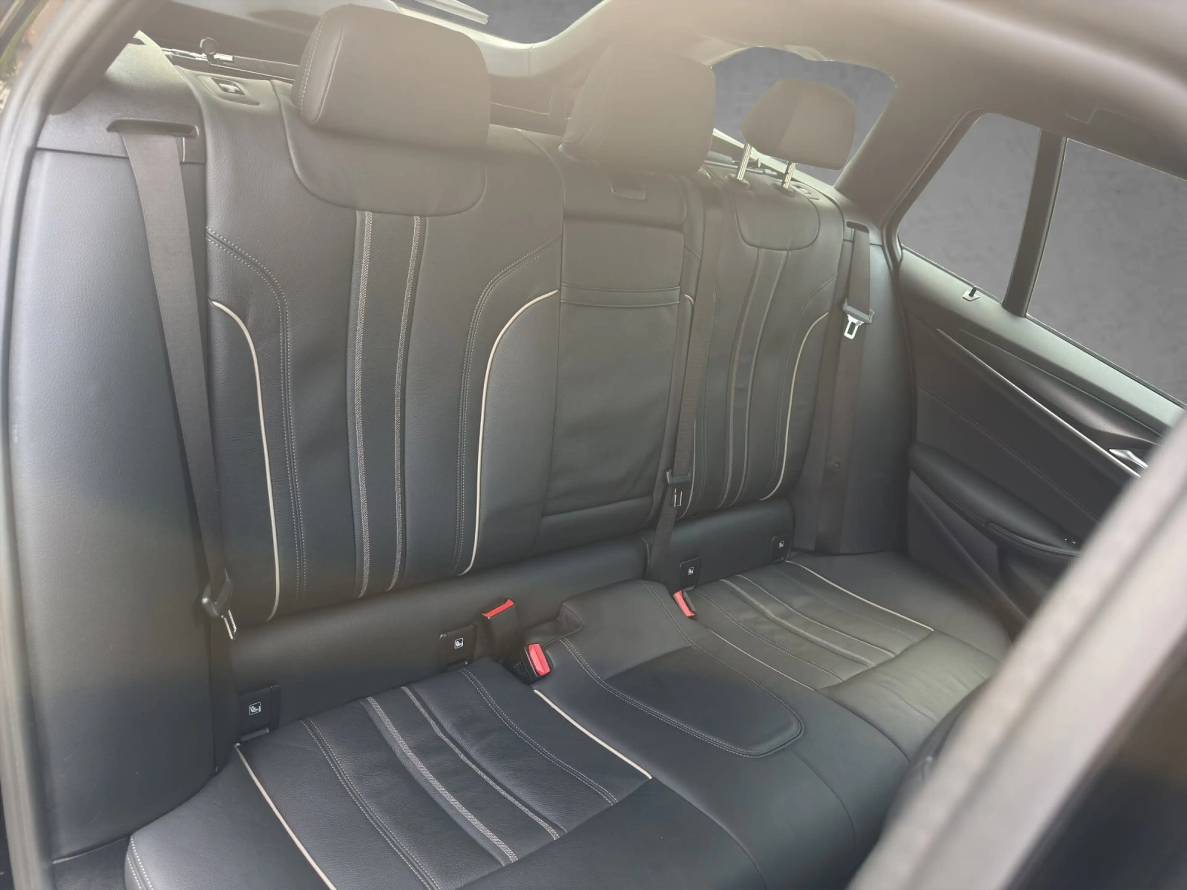 BMW 530 d M Sport Leder AHK RFK 4 SHZ — photo 14