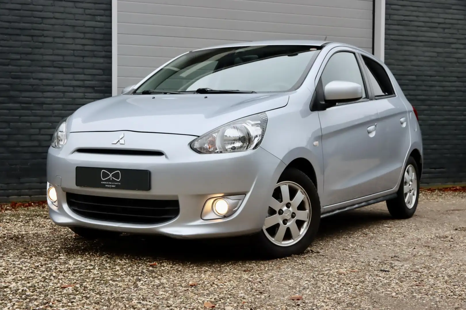 Mitsubishi Space Star 1.2 Instyle Gris - 1