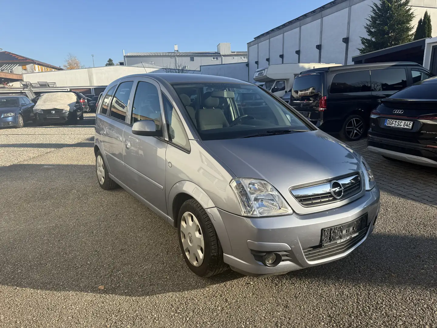 Opel Meriva Edition Grau - 2
