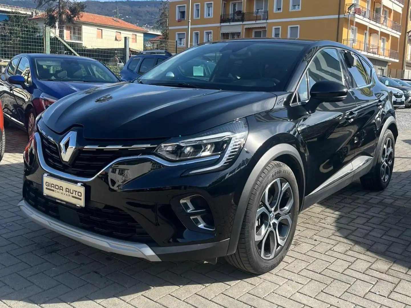 Renault Captur Captur 1.6 E-Tech phev Intens 160cv auto Noir - 1