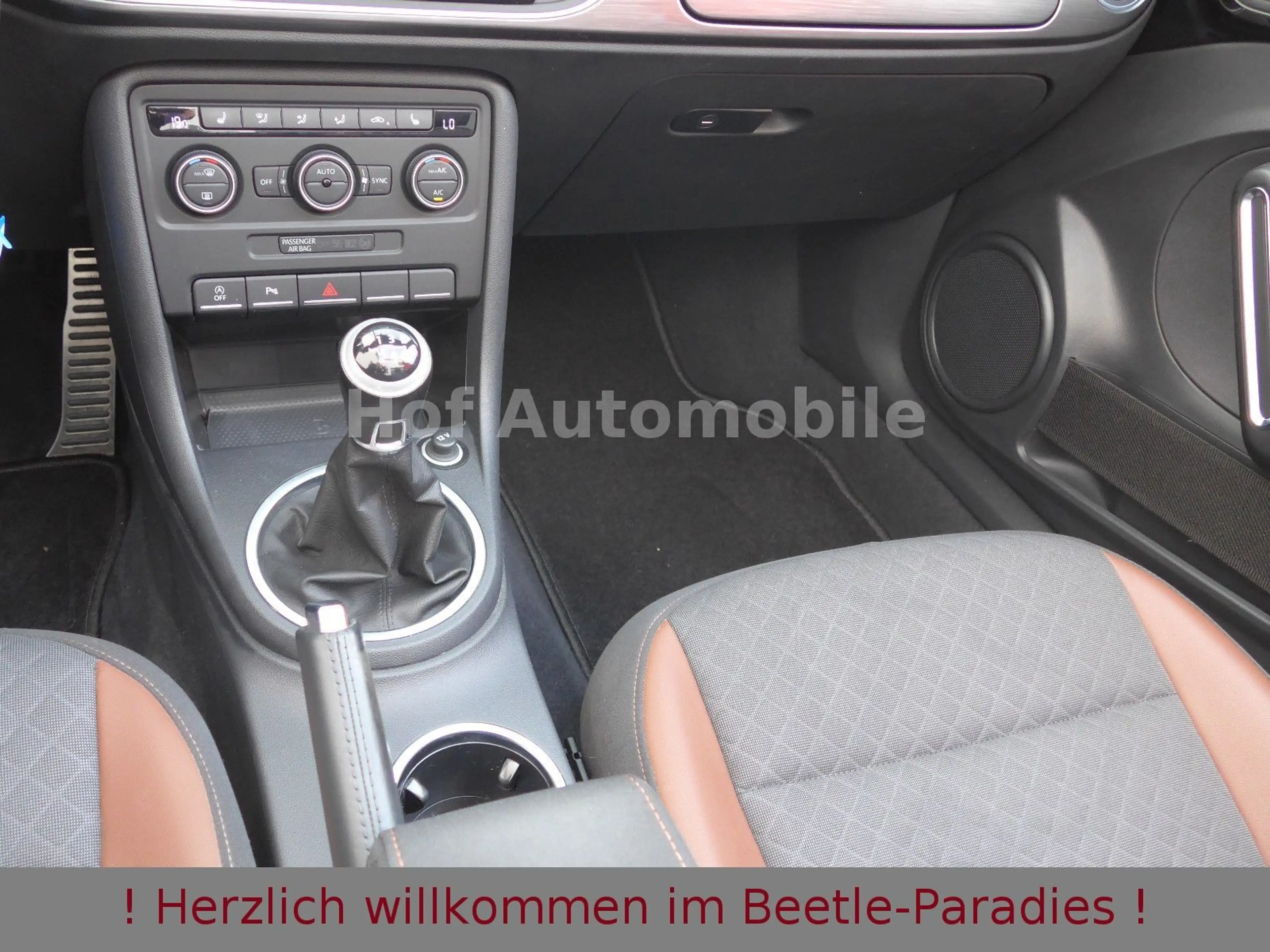 Volkswagen Beetle 1.2TSI Allstar Plus Xenon LED Kamera AppC — photo 14