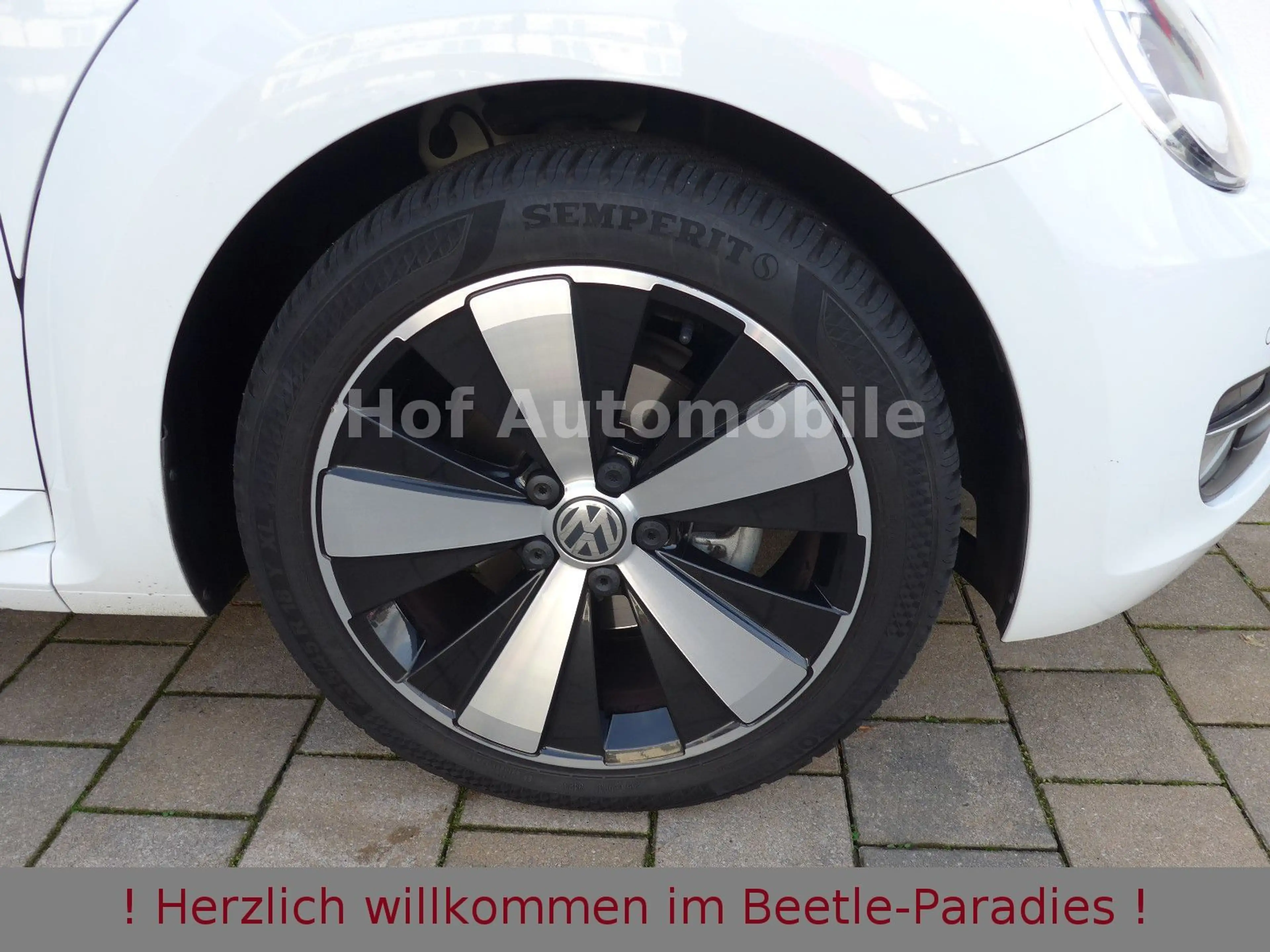 Volkswagen Beetle 1.2TSI Allstar Plus Xenon LED Kamera AppC — photo 9