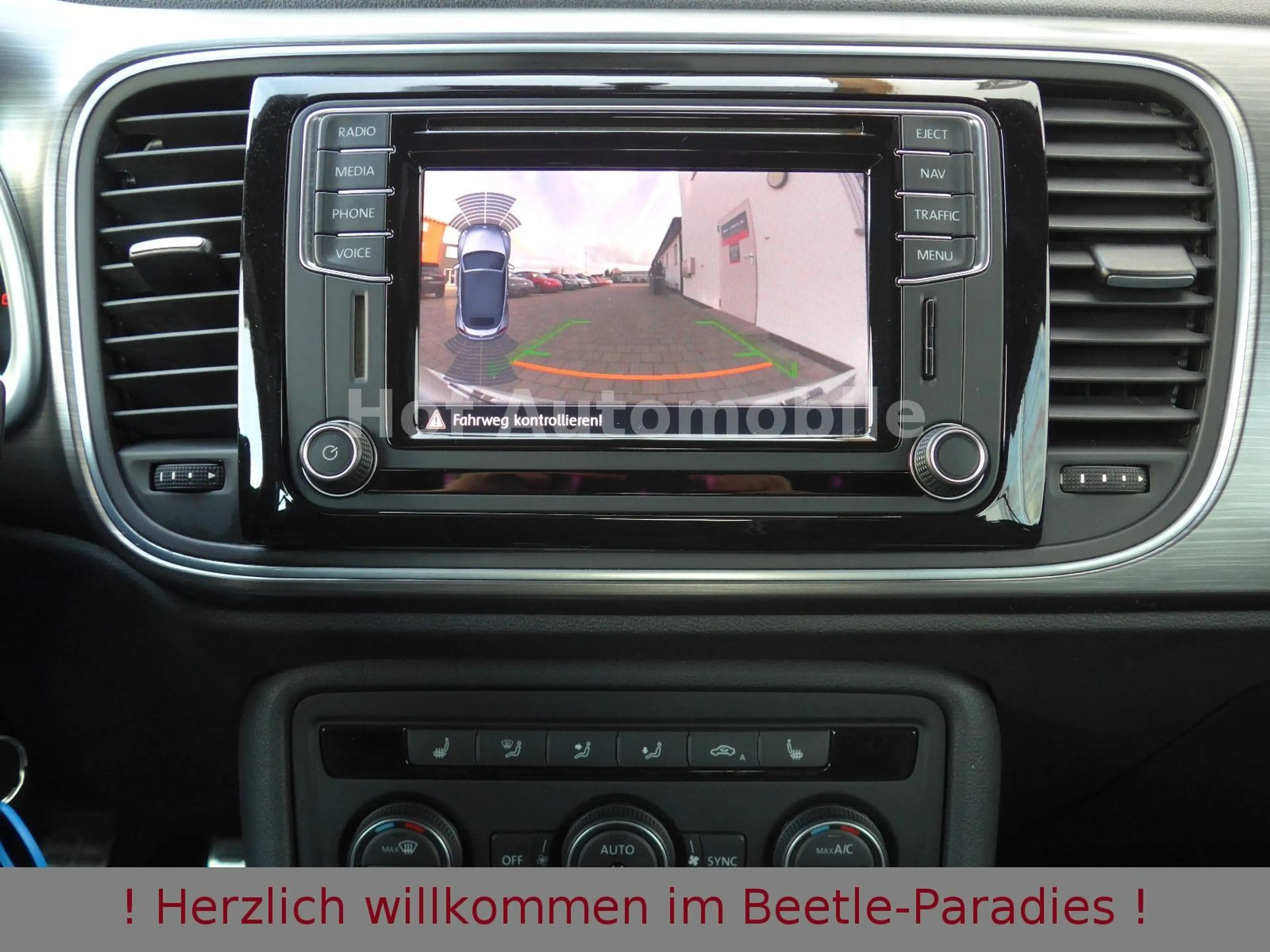 Volkswagen Beetle 1.2TSI Allstar Plus Xenon LED Kamera AppC — photo 12