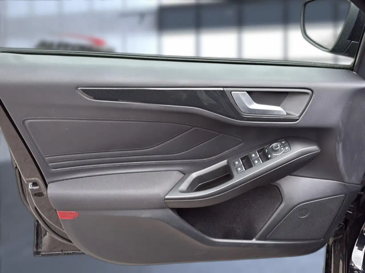Ford Focus Turnier 1.0 EcoBoost ST-Line X Bluetooth LED, миниатюра 30