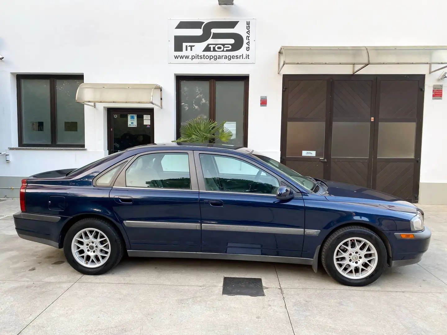 Volvo S80 S80 2.0 Turbo Benzina 163cv - Manuale Blu/Azzurro - 1