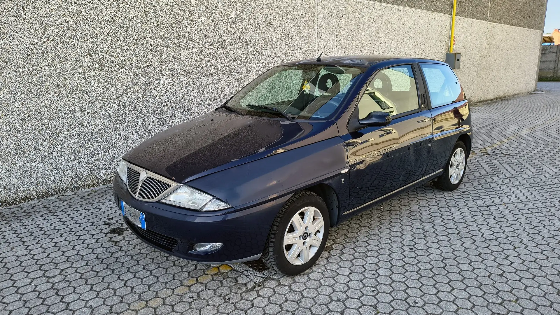 Lancia Y 1.2 8v Elefantino Blu c/airbag - 2