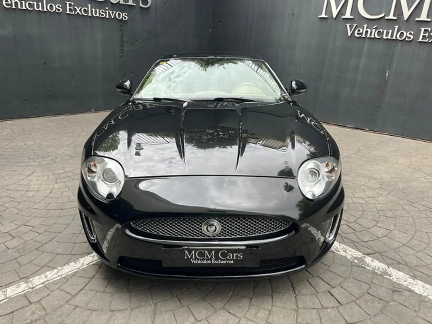 Jaguar XK Coupé 5.0 V8 Aut. Negro - 2