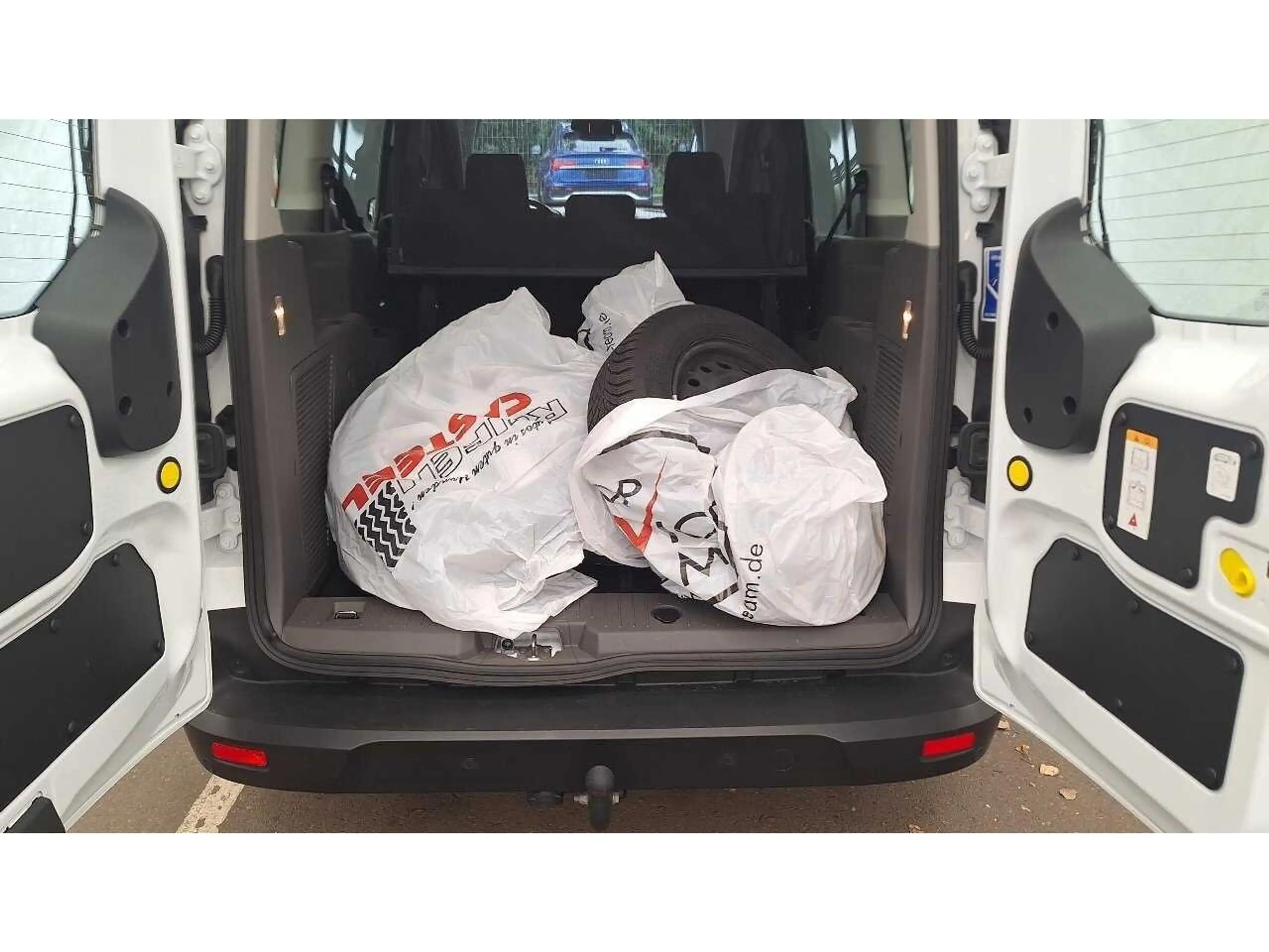 Ford Transit Connect TransitConnect 1.5 EcoBlue 240 — photo 12
