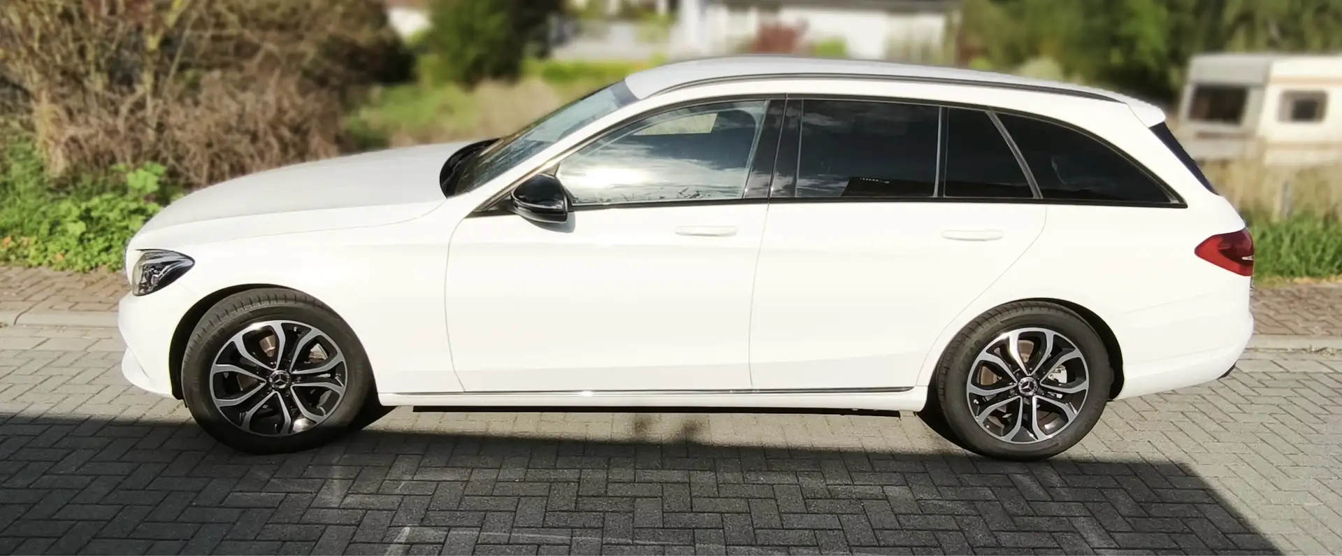 Mercedes-Benz C 220 C-Klasse T-Modell Diesel (BlueTEC) d T Weiß - 2