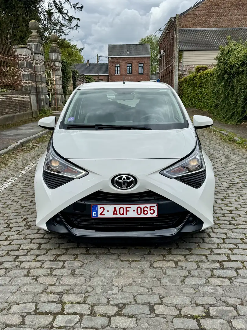 Toyota Aygo 1.0i VVT-i x-play II - 2