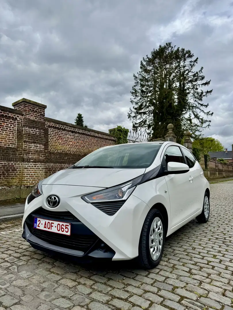 Toyota Aygo 1.0i VVT-i x-play II - 1