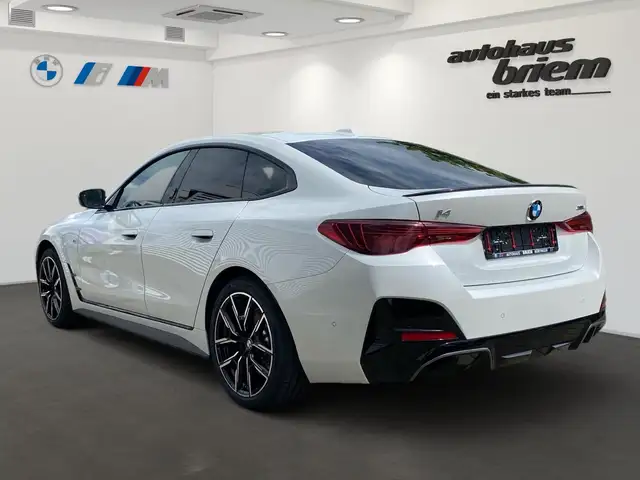 BMW I4 view 4