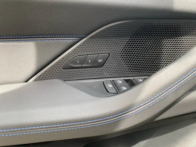 BMW I4 view 14