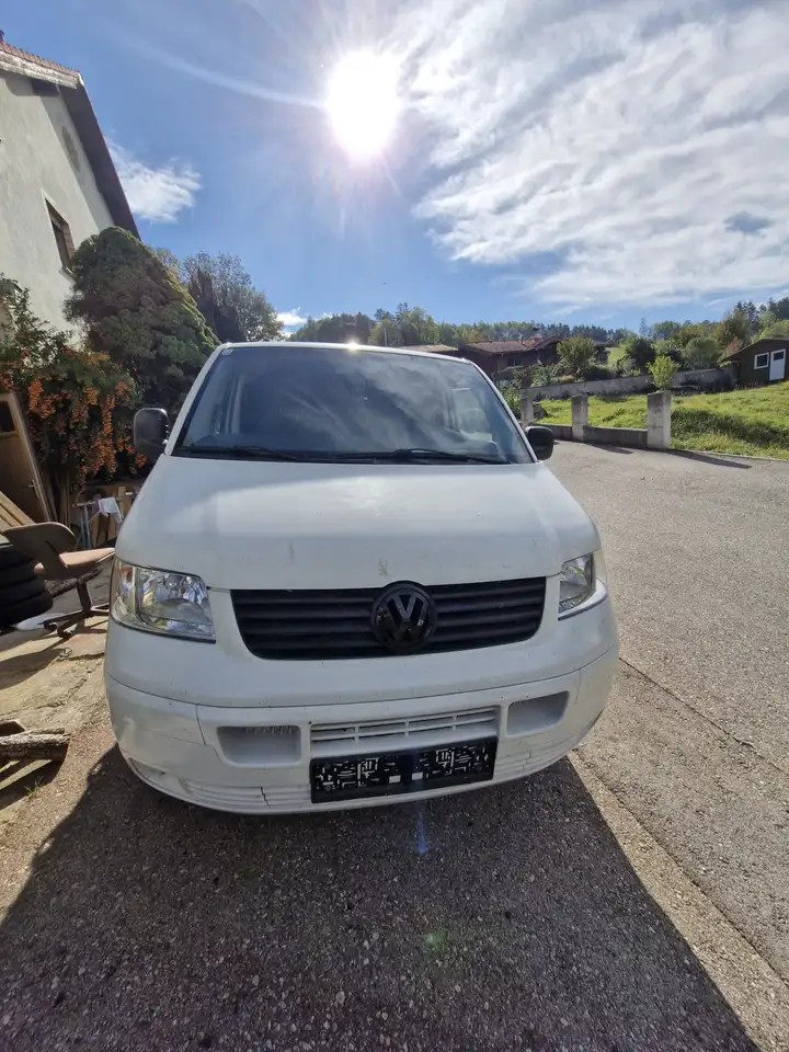 Volkswagen T5