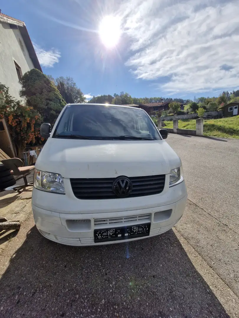 Volkswagen T5 1,9 TDI Weiß - 1