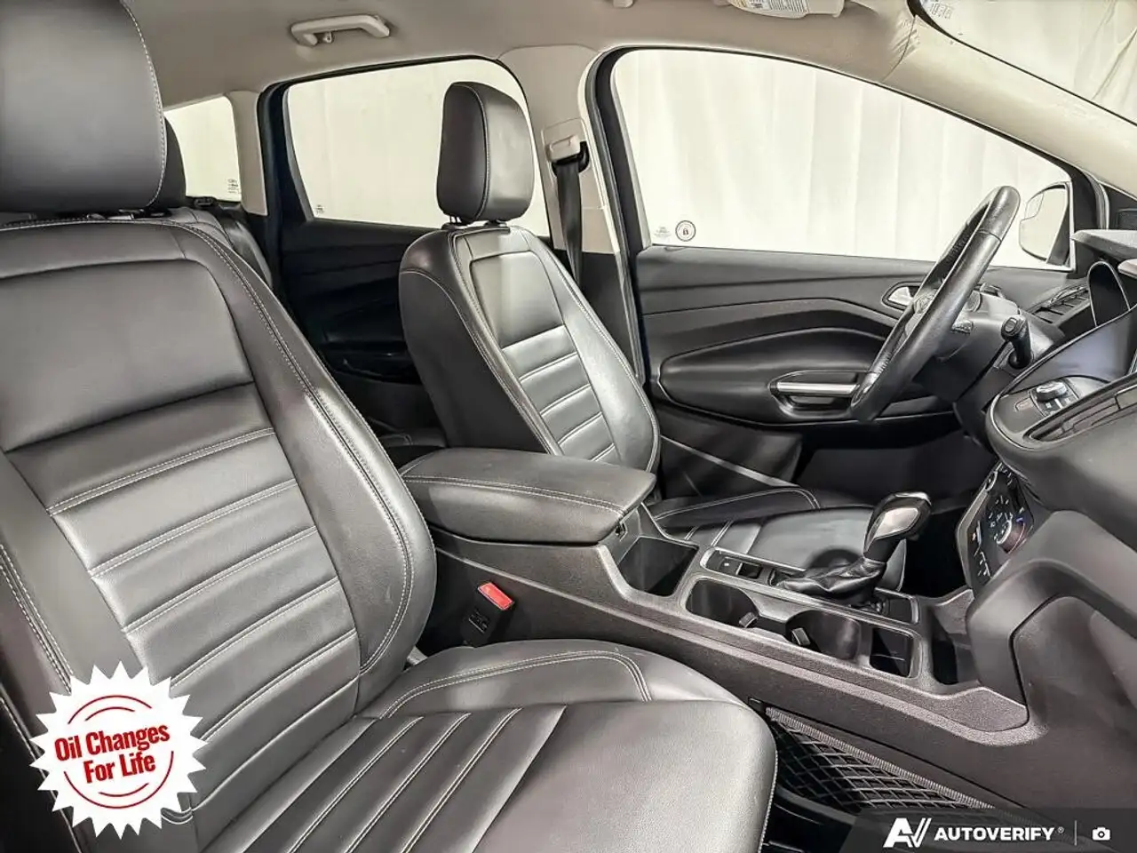 Ford Escape снимка Ford Escape