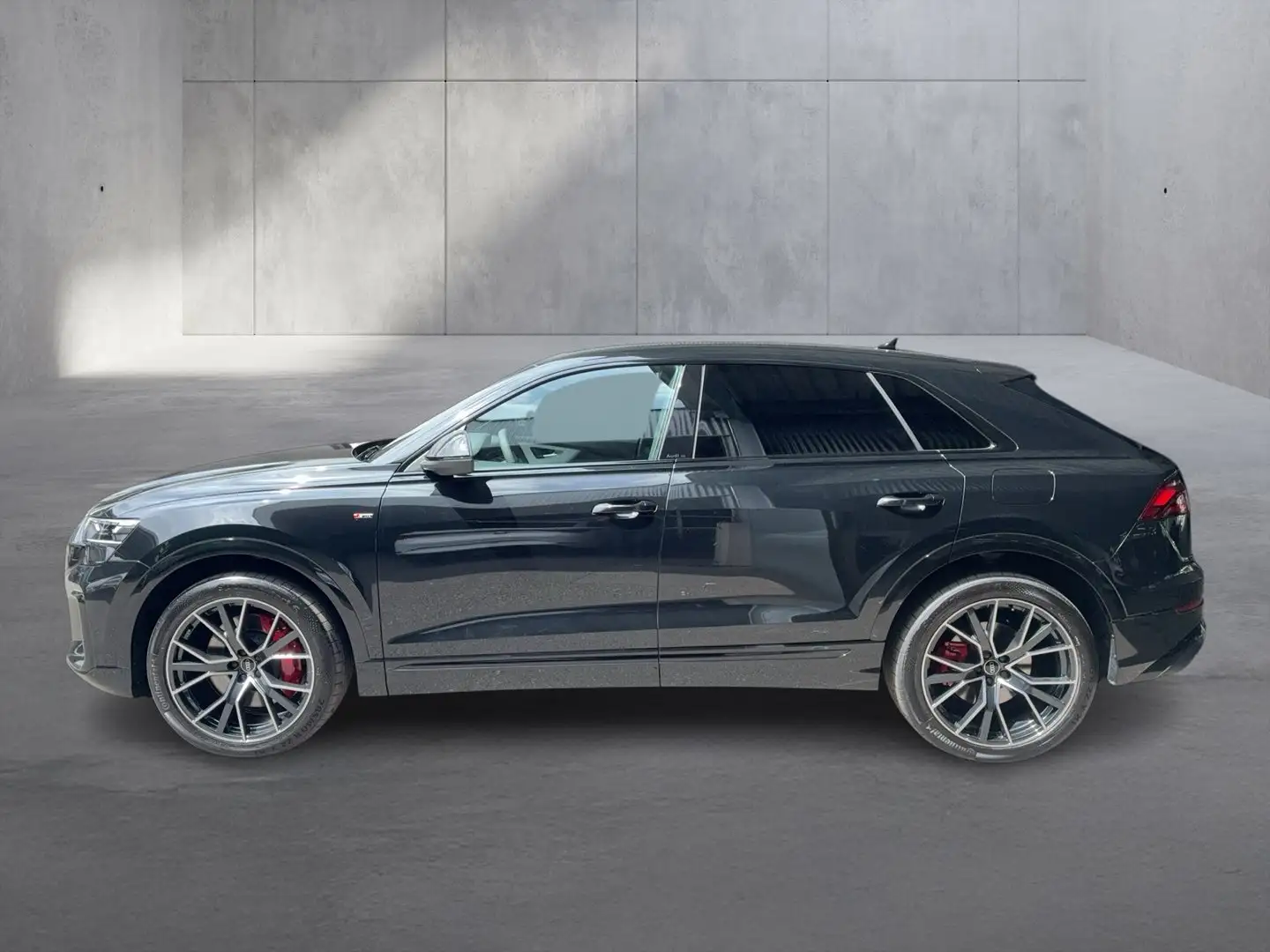 Audi Q8 e-hybrid quattro 290 kW Schwarz - 2