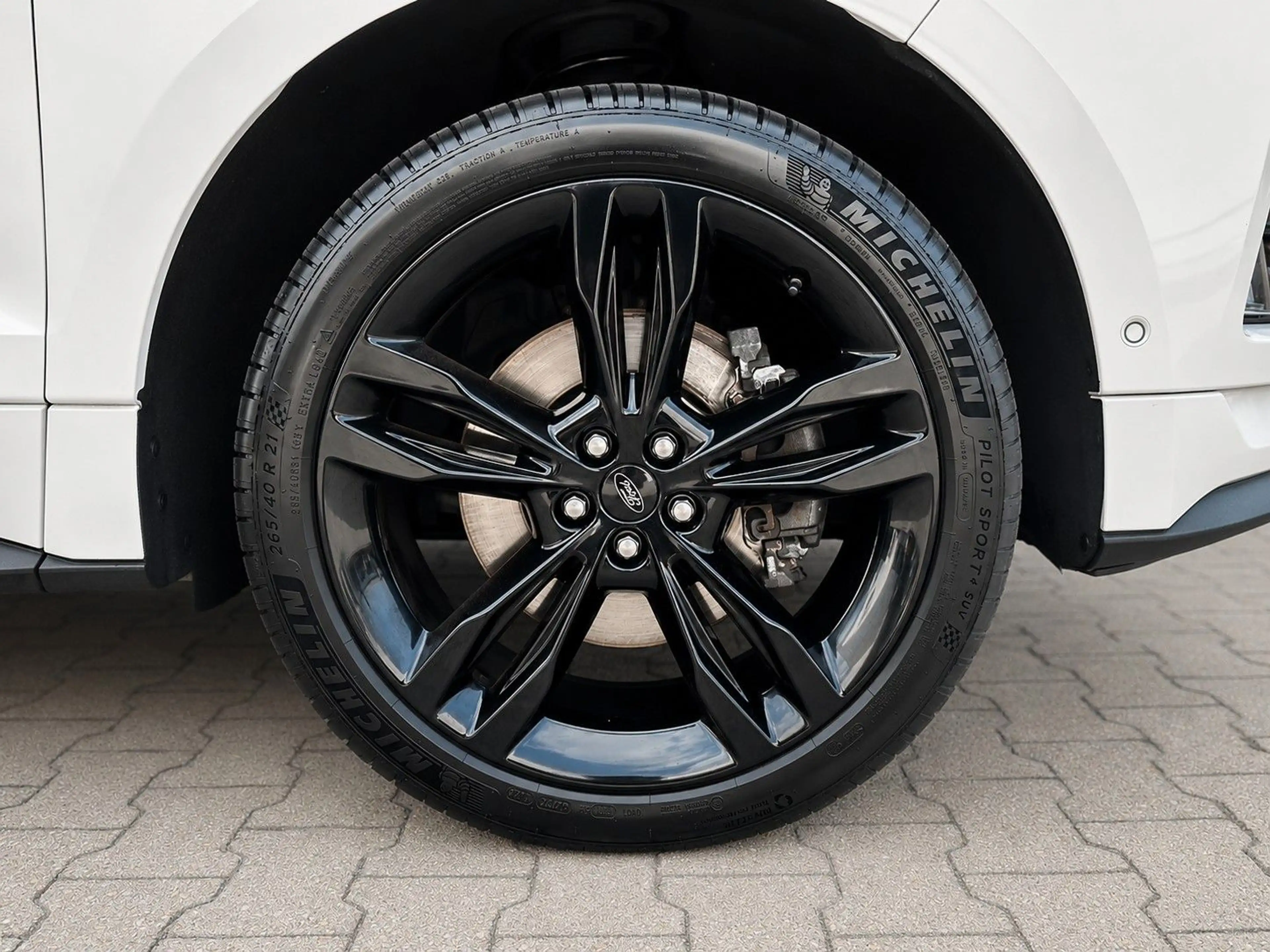 Ford Edge ST-Line4x4/Matrix/SBL/STDH/AHK/Pano/B&O/ACC — photo 13