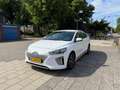 Hyundai IONIQ Comfort EV Snow White Metallic Biały - thumbnail 4