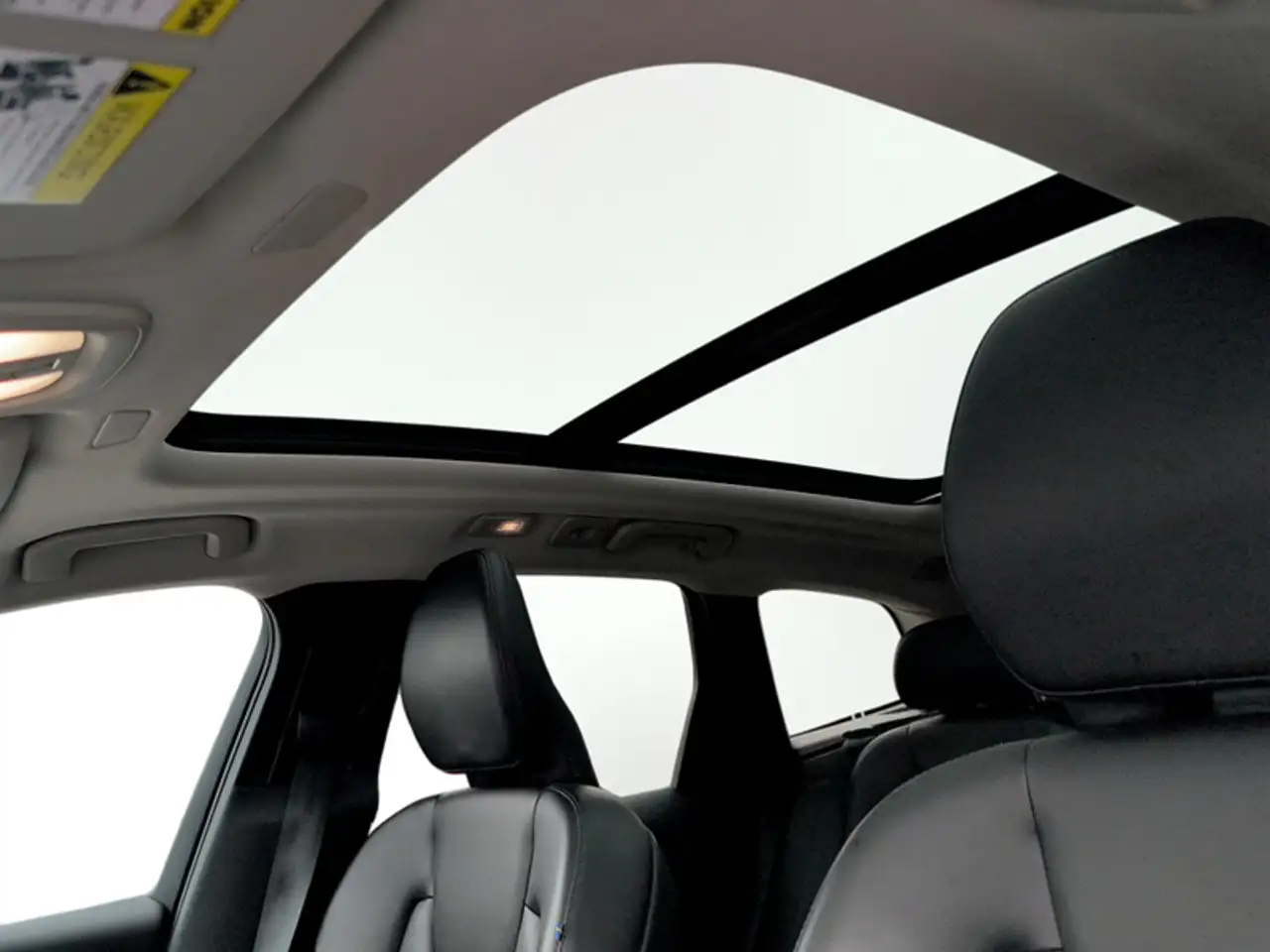 Volvo XC60 снимка Volvo XC60