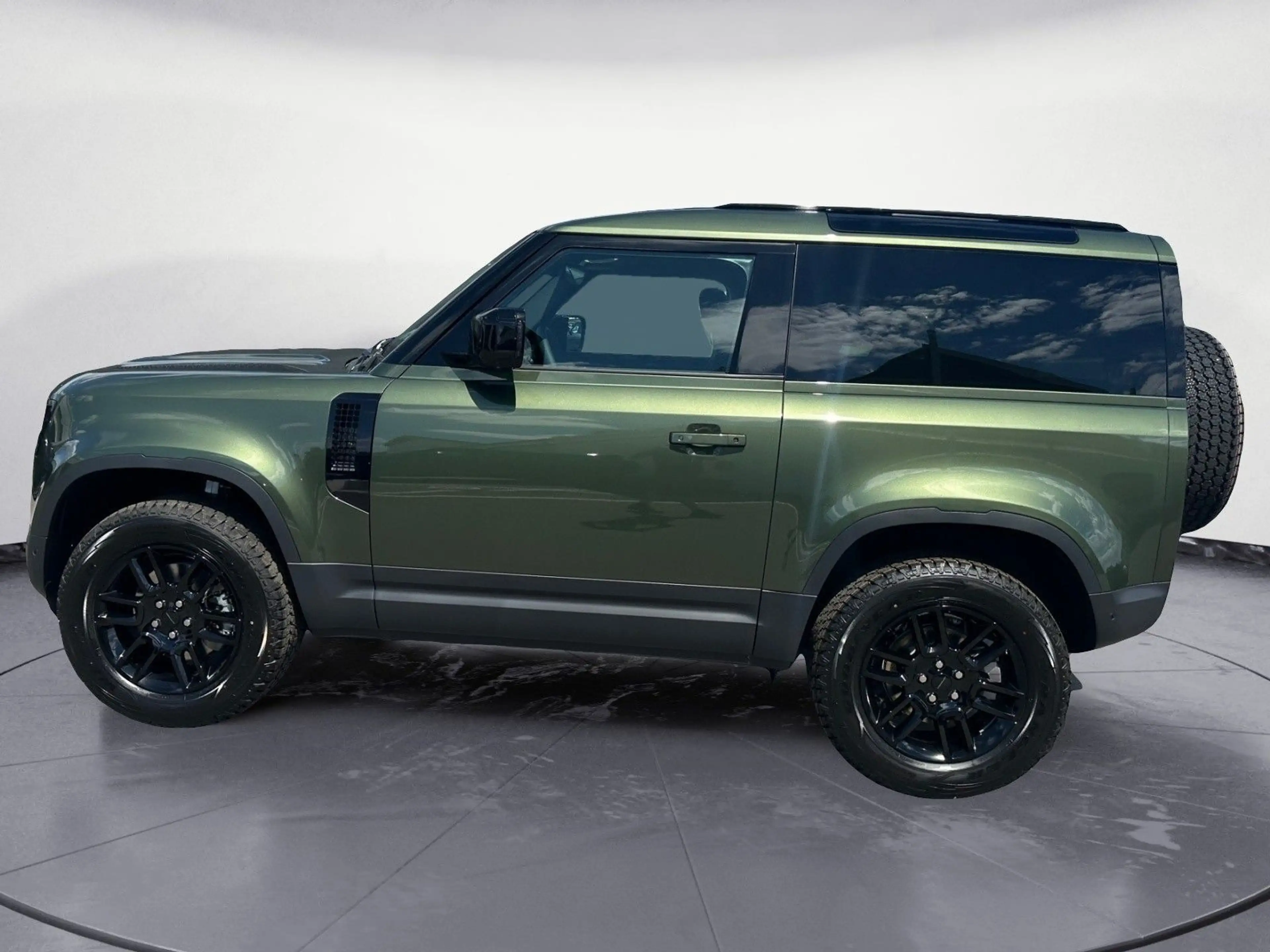 Land Rover Defender 90 D200 S AKTION sofort verfügbar !!! — photo 4