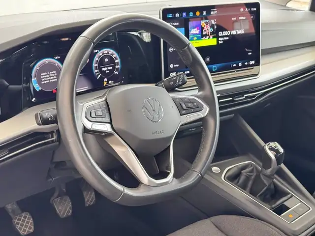 Volkswagen Golf view 18