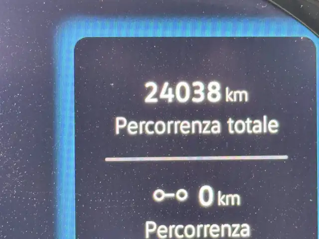 Volkswagen Golf view 20